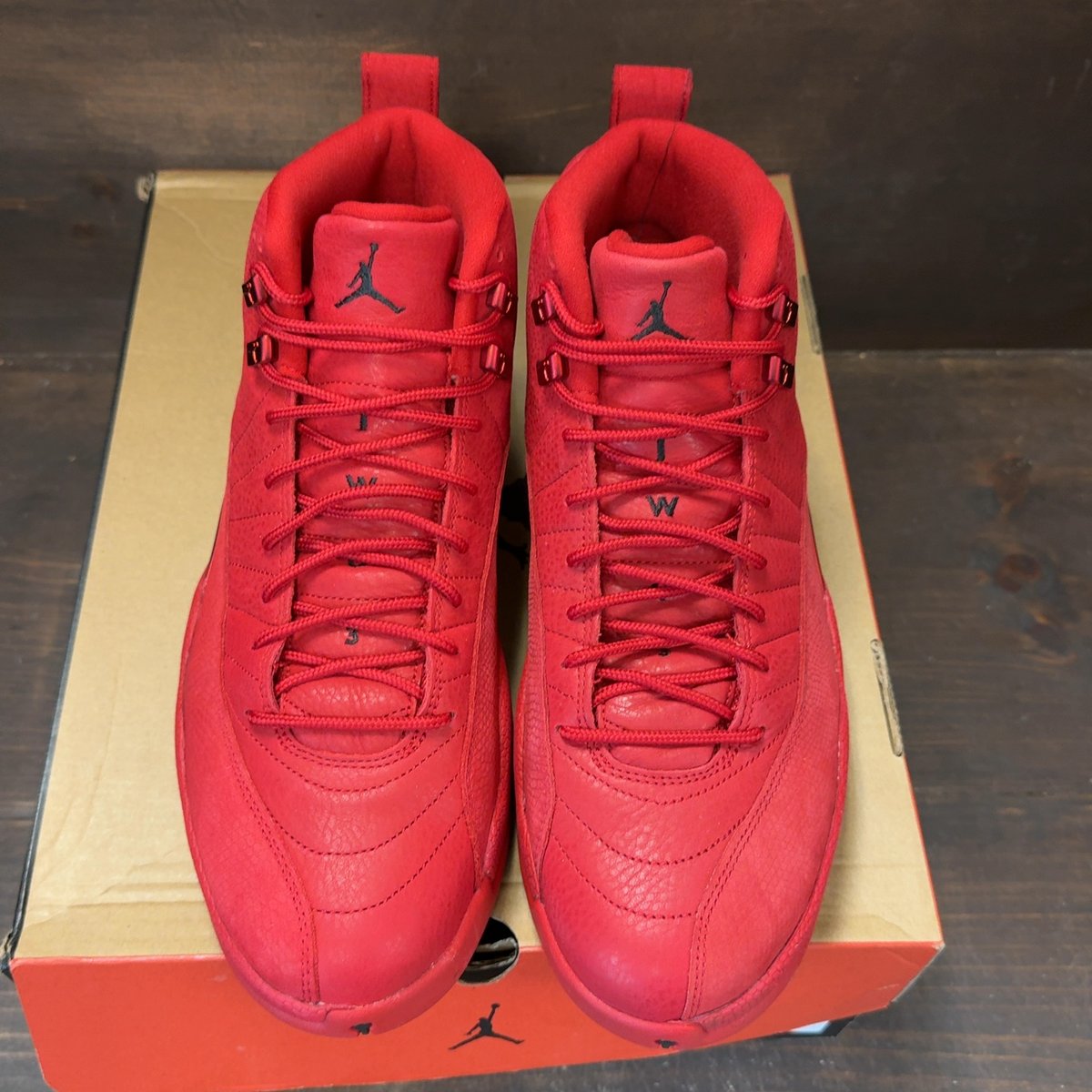 Jordan 12 Retro Gym Red (2018) Size 13 (Pre-Owned) - tag