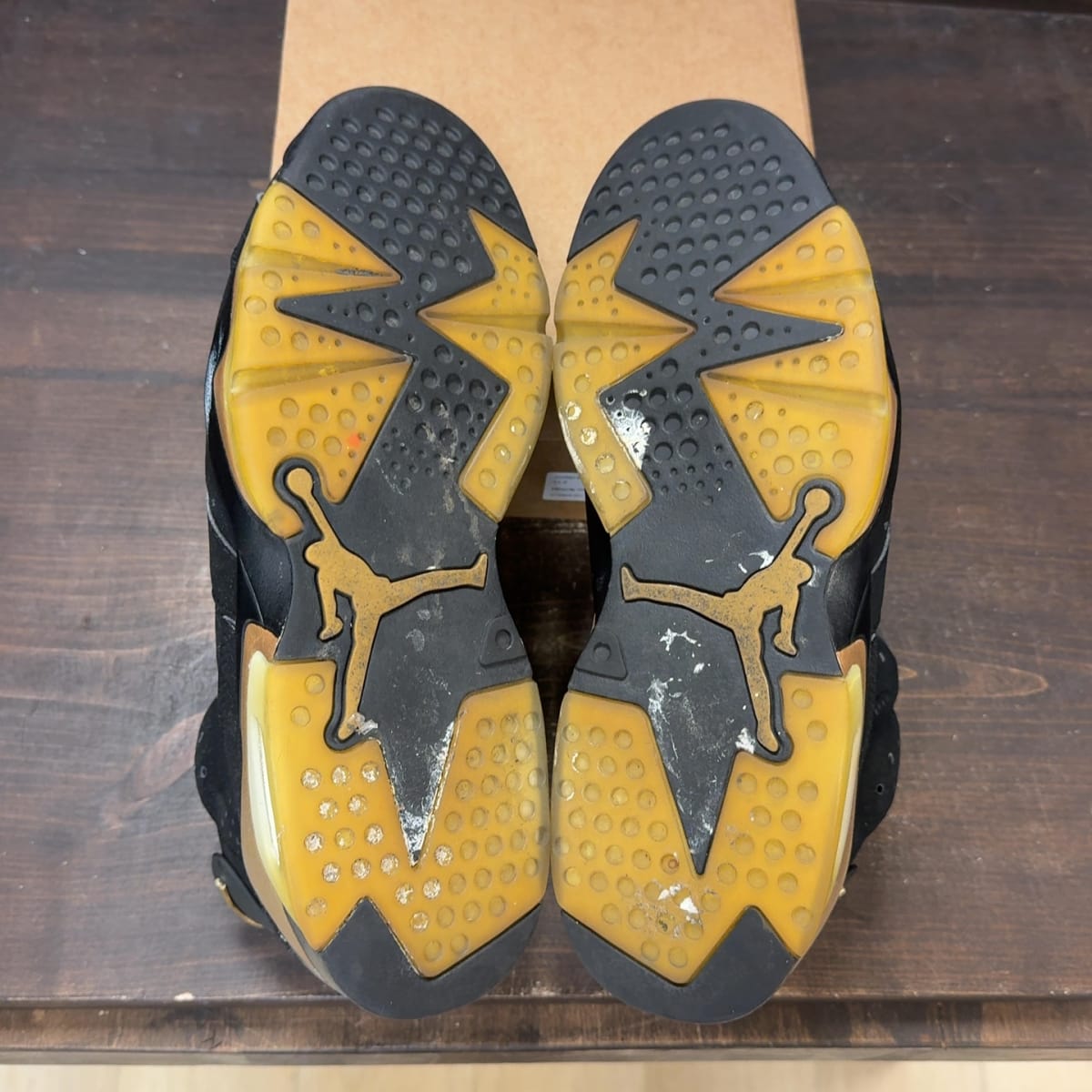 Jordan 6 Retro DMP (2020) Size 11.5 (Pre-Owned) - aux