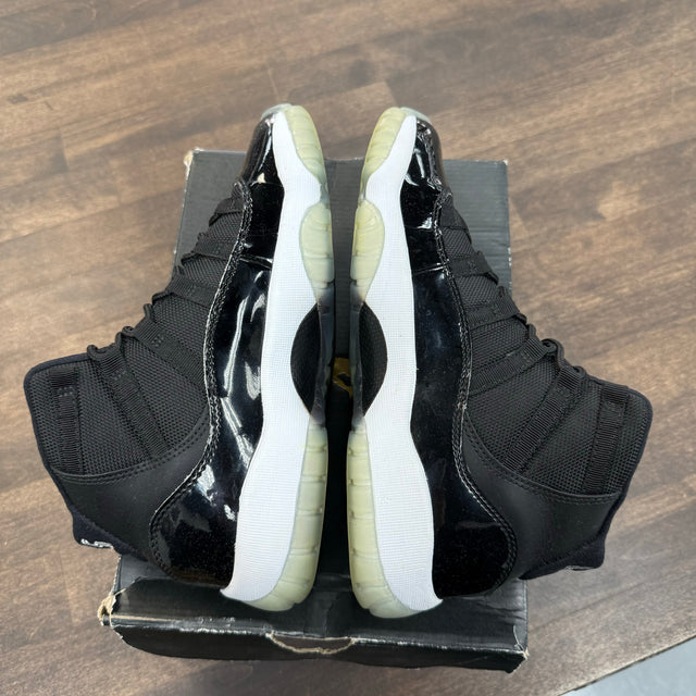 (GS) Space Jam Jordan 11 (USED)