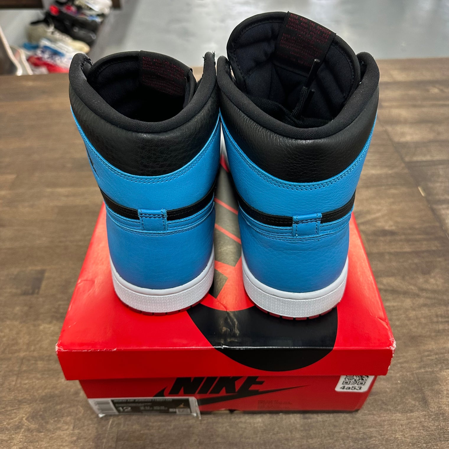(W) NC To Chi Jordan 1 (Lightly Worn)