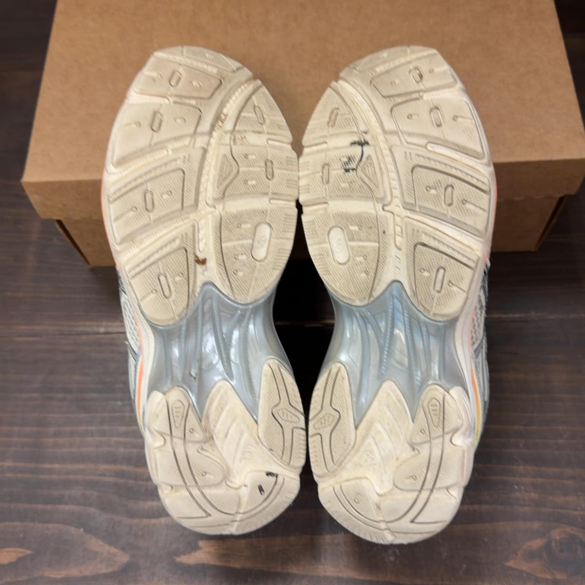 ASICS GT-2160 Paris Size 7 (Pre-Owned) - aux