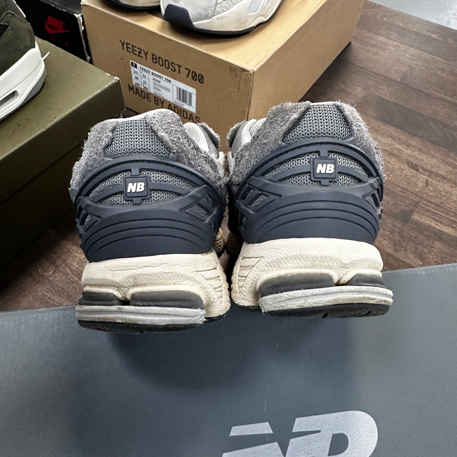 Protection Pack Harbor Grey New Balance 1906D (USED)