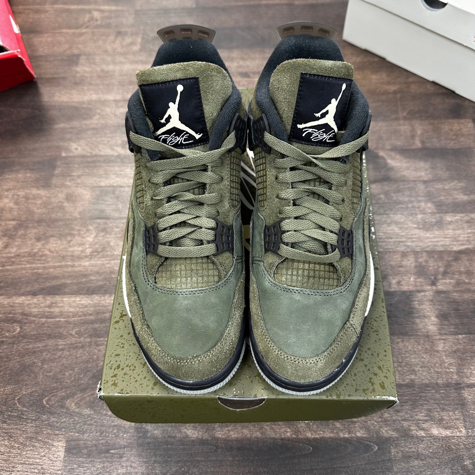 Craft Olive Jordan 4 (USED)