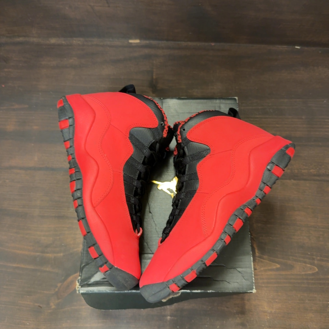 Jordan 10 Retro Fusion Red (GS) Size 5Y (Pre-Owned) - Image 2