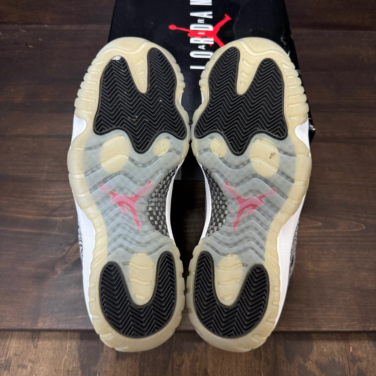 Jordan 11 Retro Low IE Black Cement - Image 5