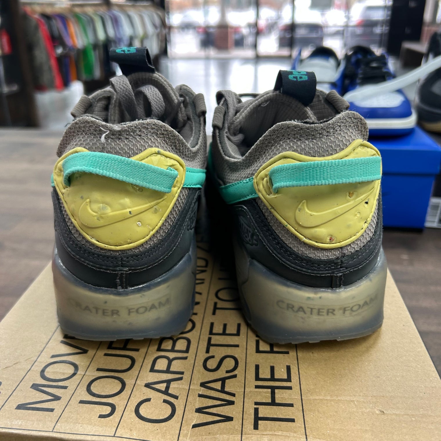 Nike Air Max 90 Terrascape Moon Fossil Light Menta (USED)