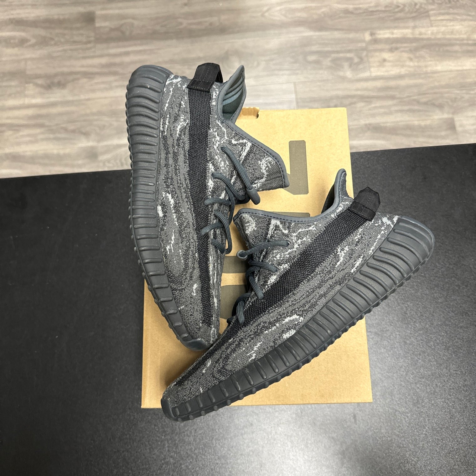 MX Dark Salt Yeezy 350 (USED)