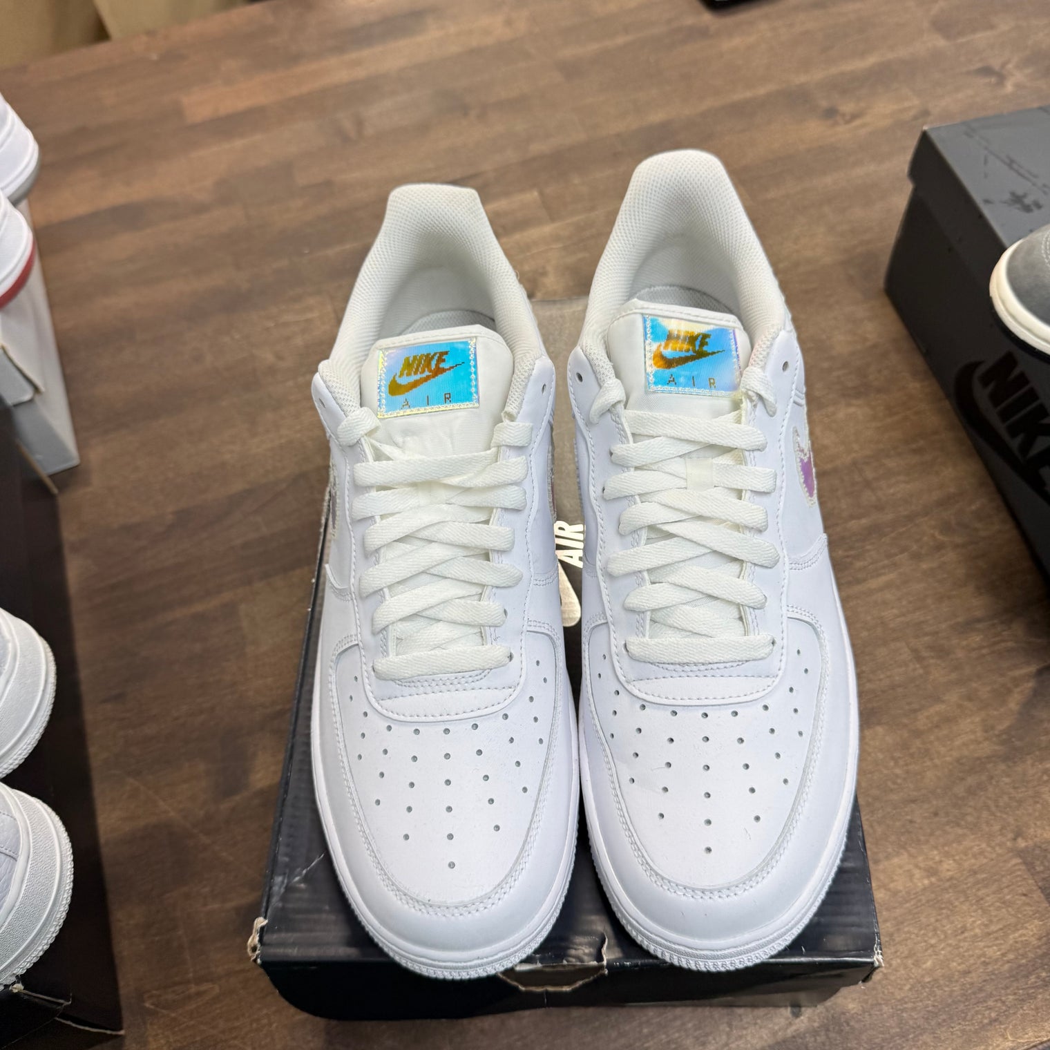 Iridescent Pixel Swoosh Nike Air Force 1 Low (USED)