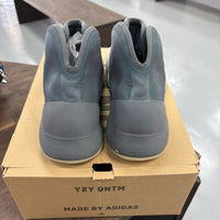 Mono Carbon QNTM Yeezy (USED)