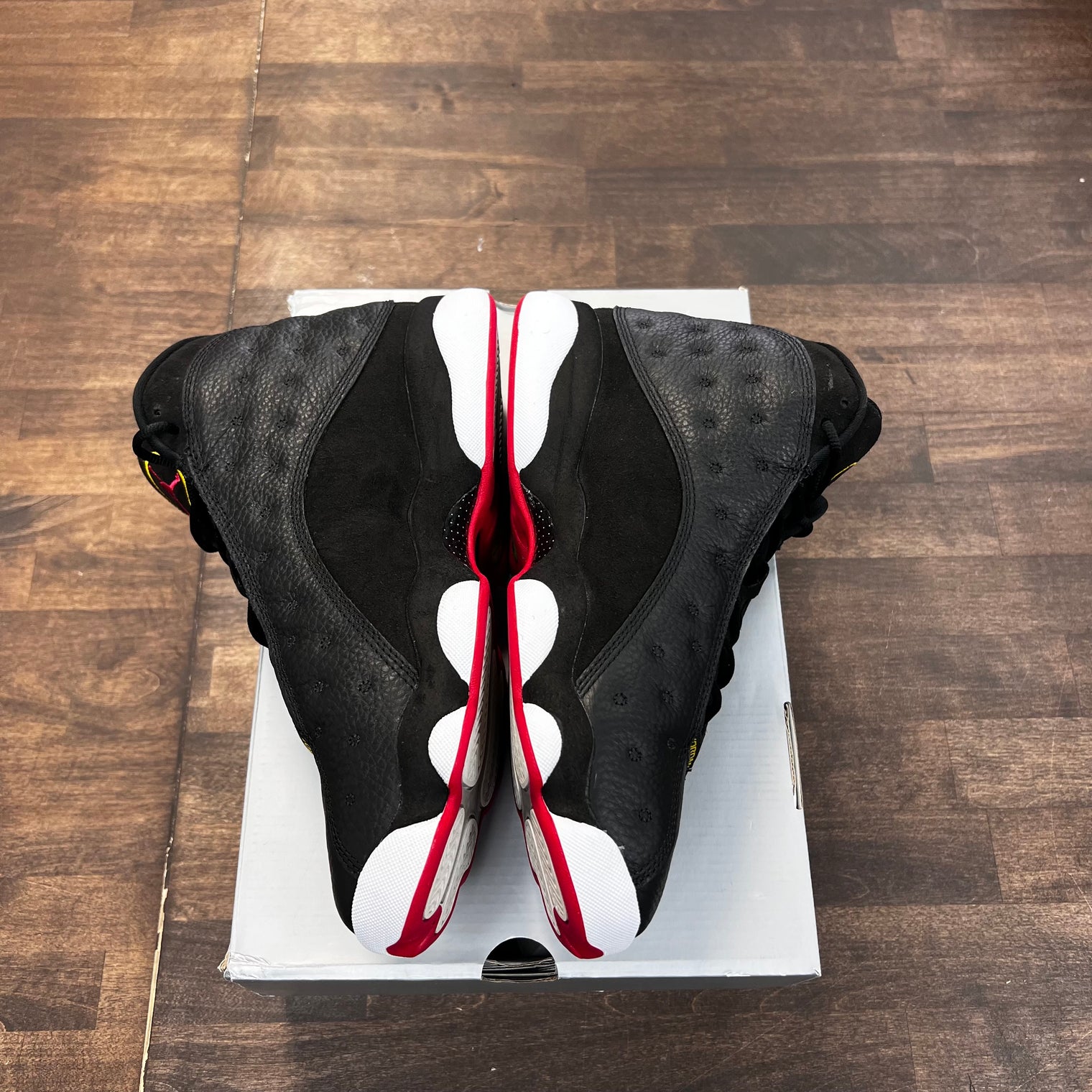 Playoff Jordan 13 (USED)