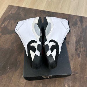 Jordan 14 Retro Black Toe (2024) (GS) - Image 3