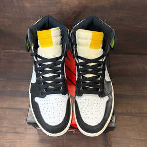 Jordan 1 Retro High White Black Volt University Gold - Image 2