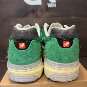 New Balance 990v3 MiUSA Varsity Green Gold Size 12 (Pre-Owned) - Image 4