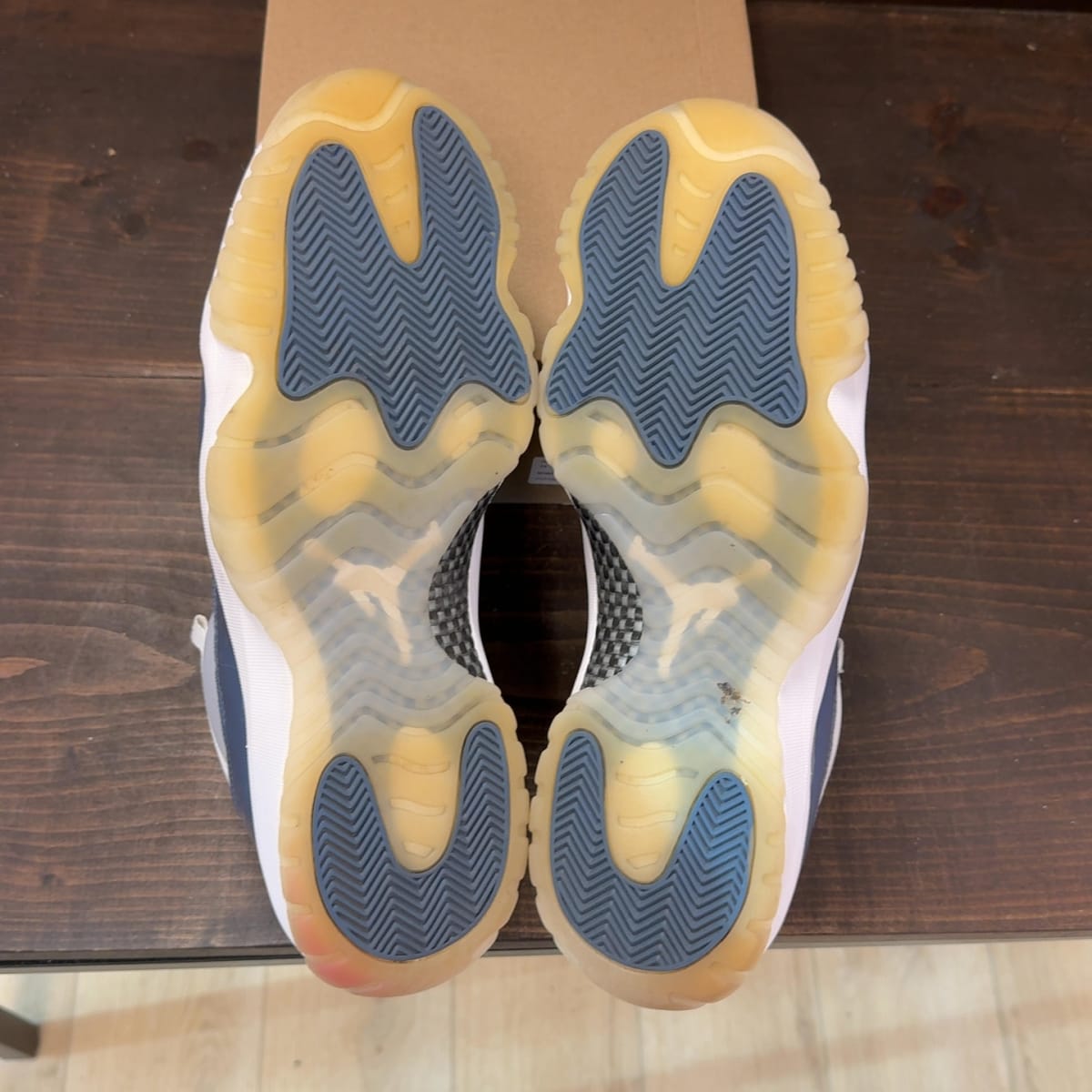 Jordan 11 Retro Low Diffused Blue Size 14 (Pre-Owned) - aux