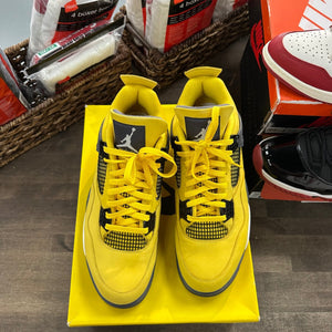 Jordan 4 Retro Lightning (2021) Size 13 (Pre-Owned) - Image 2
