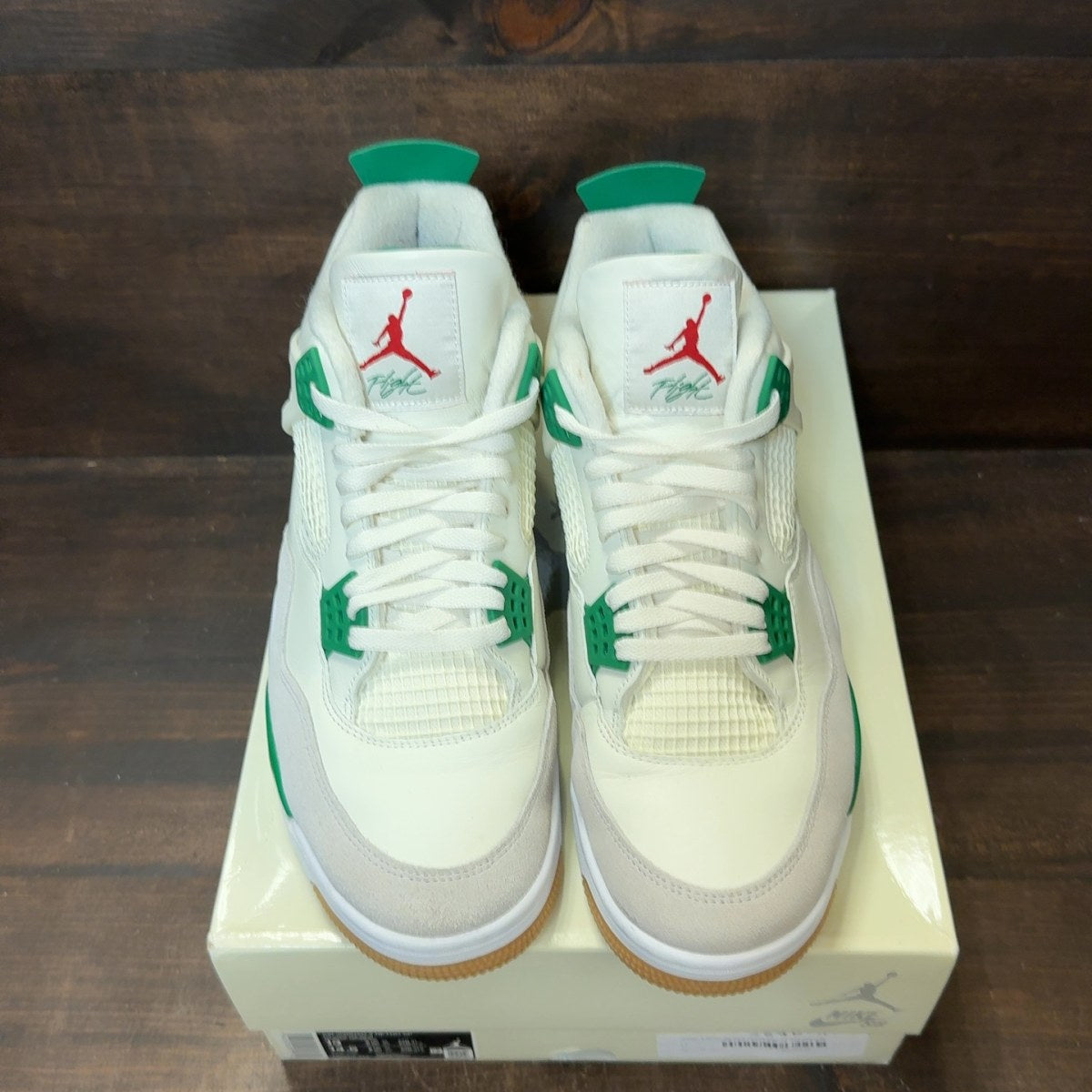 Jordan 4 Retro SB Pine Green - Image 3
