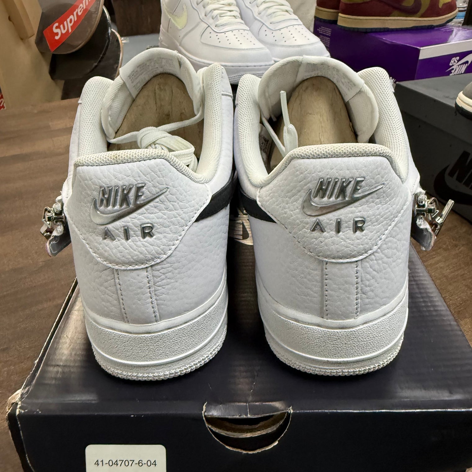 Zip Swoosh White Nike Air Force 1 Low (USED)