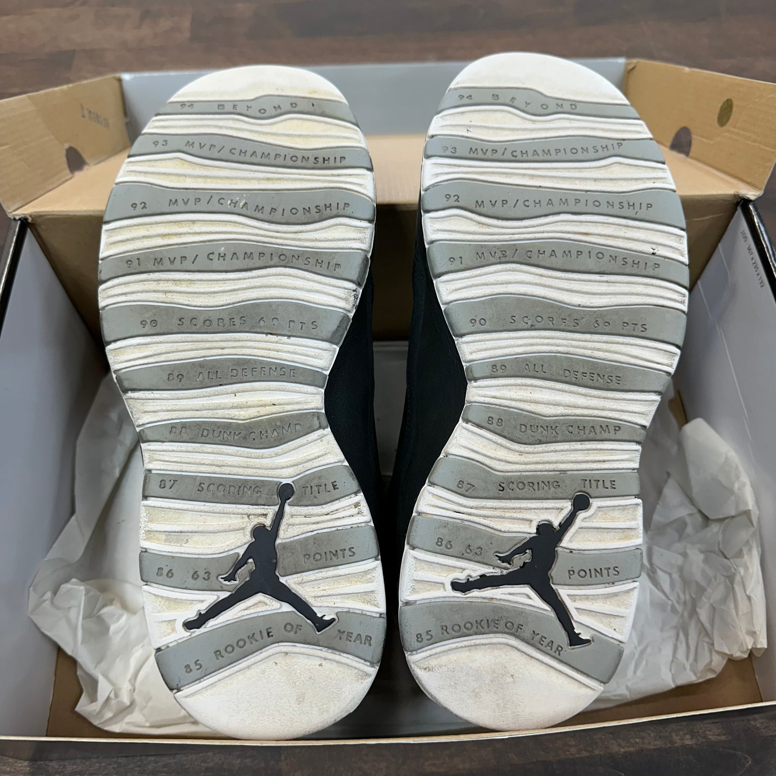 Stealth Jordan 10 Retro (USED)