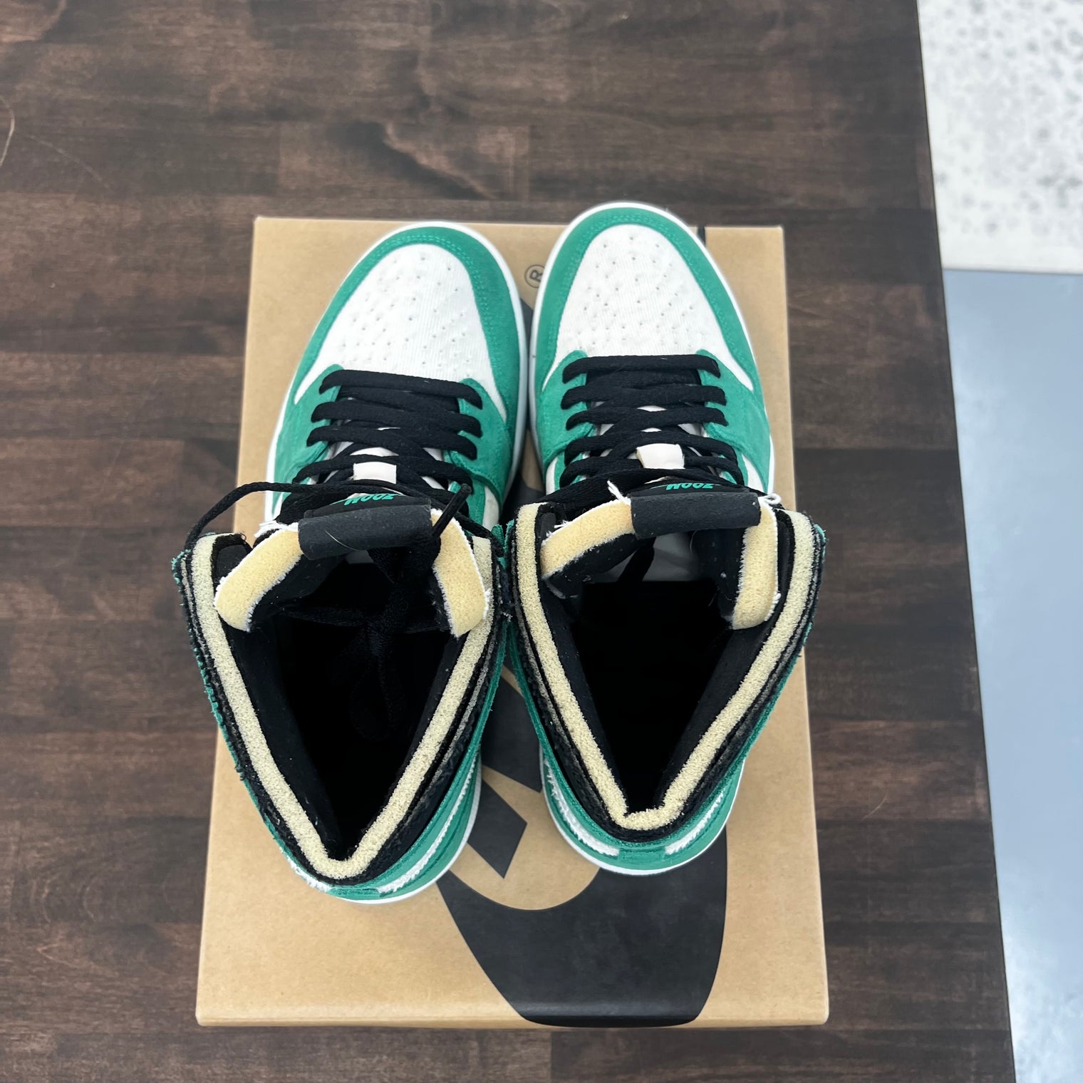 Stadium Green Jordan 1 High Zoom Air CMFT (USED)