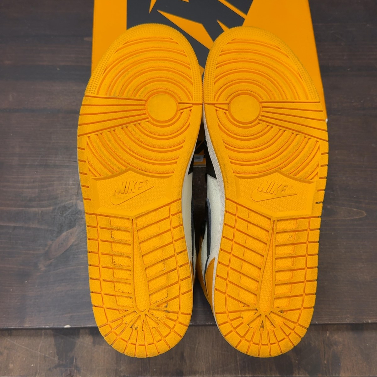 Jordan 1 Retro High OG Taxi - Image 9