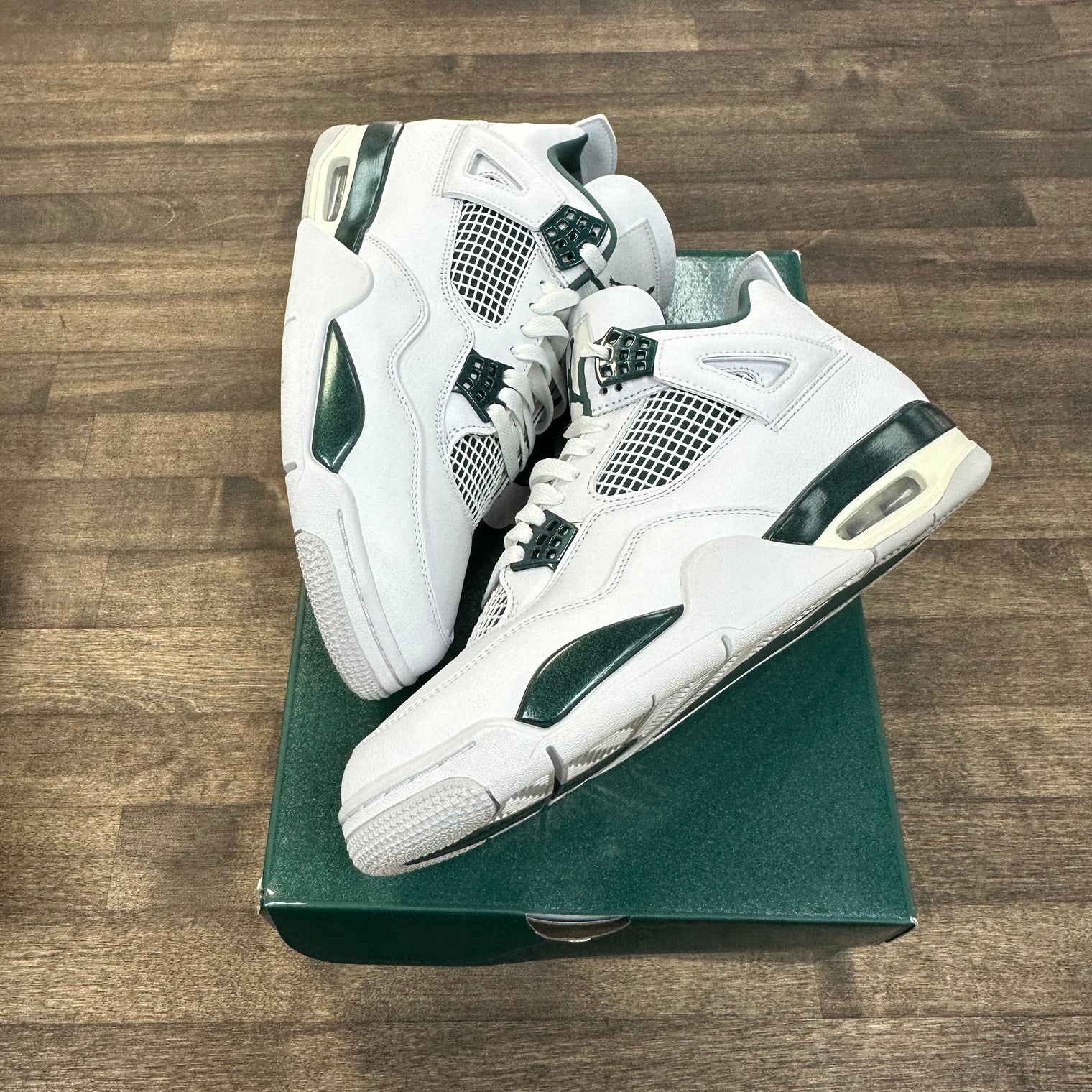 Oxidized Green Jordan 4 (Lightly Worn)