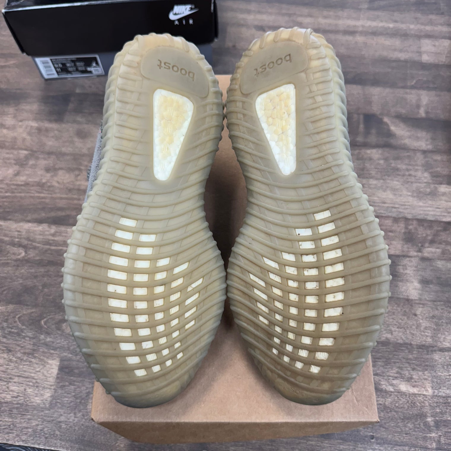 Beluga Yeezy 350 2016 (USED, No Box)
