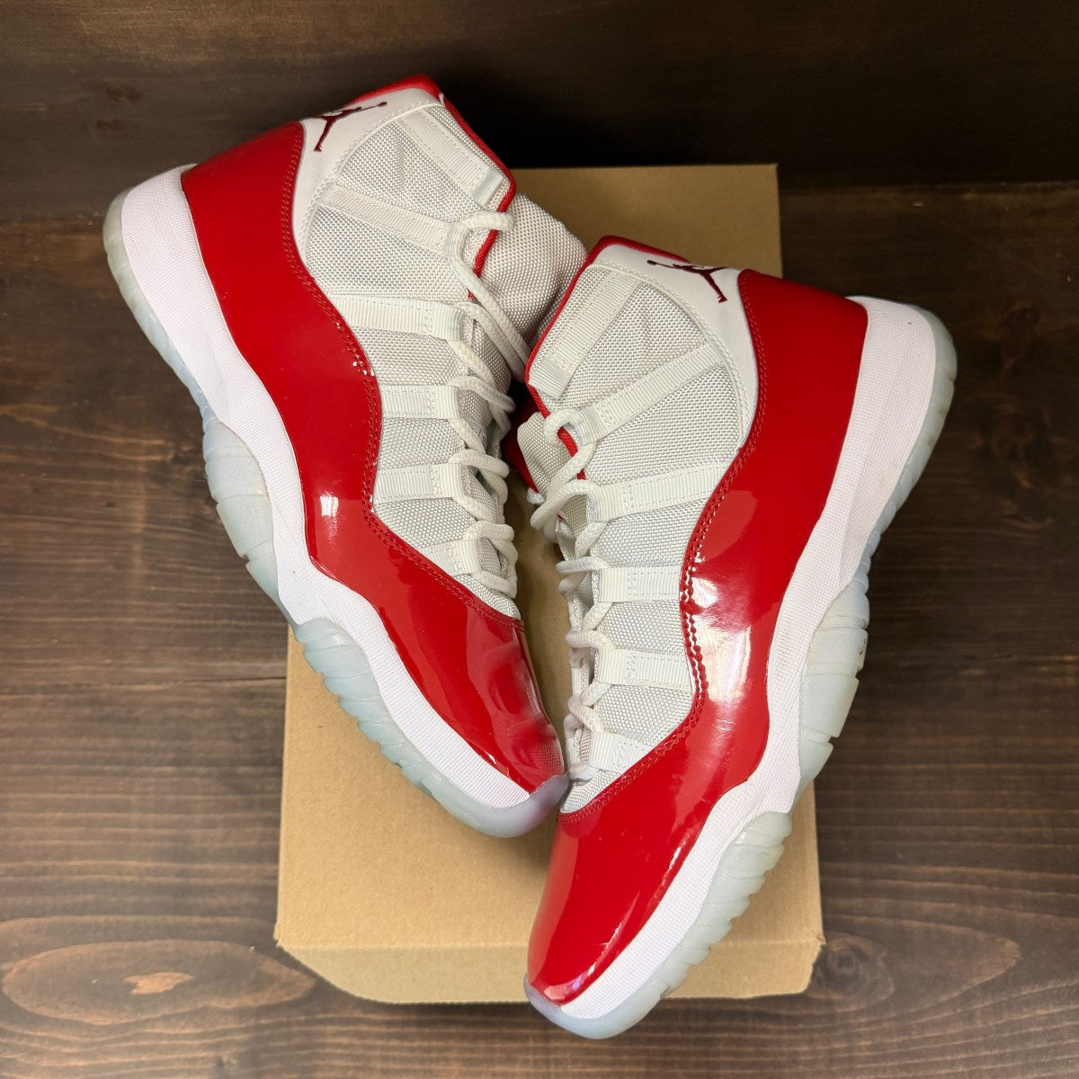 Jordan 11 Retro Cherry (2022) Size 11 (Pre-Owned) - Image 2