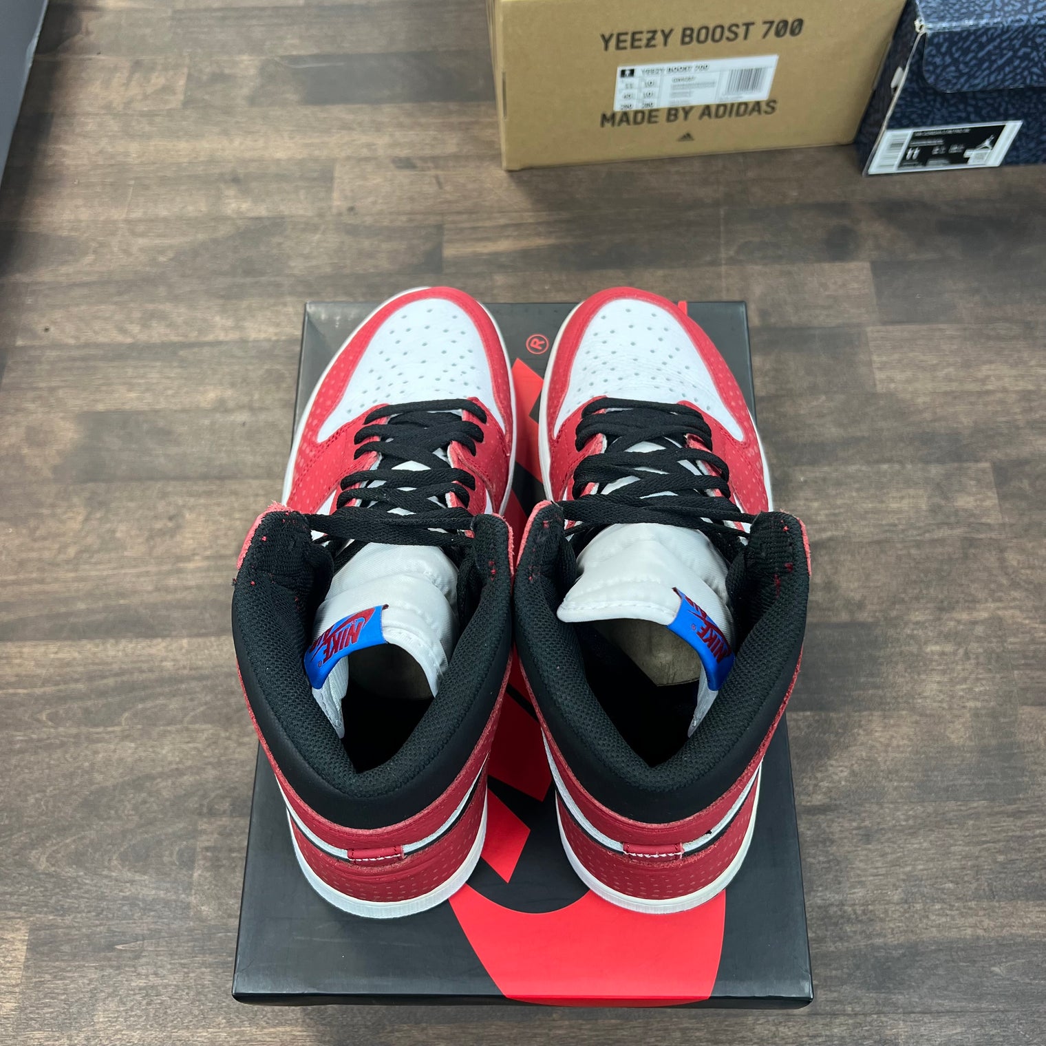 Spiderman Origin Story Jordan 1 High (USED)