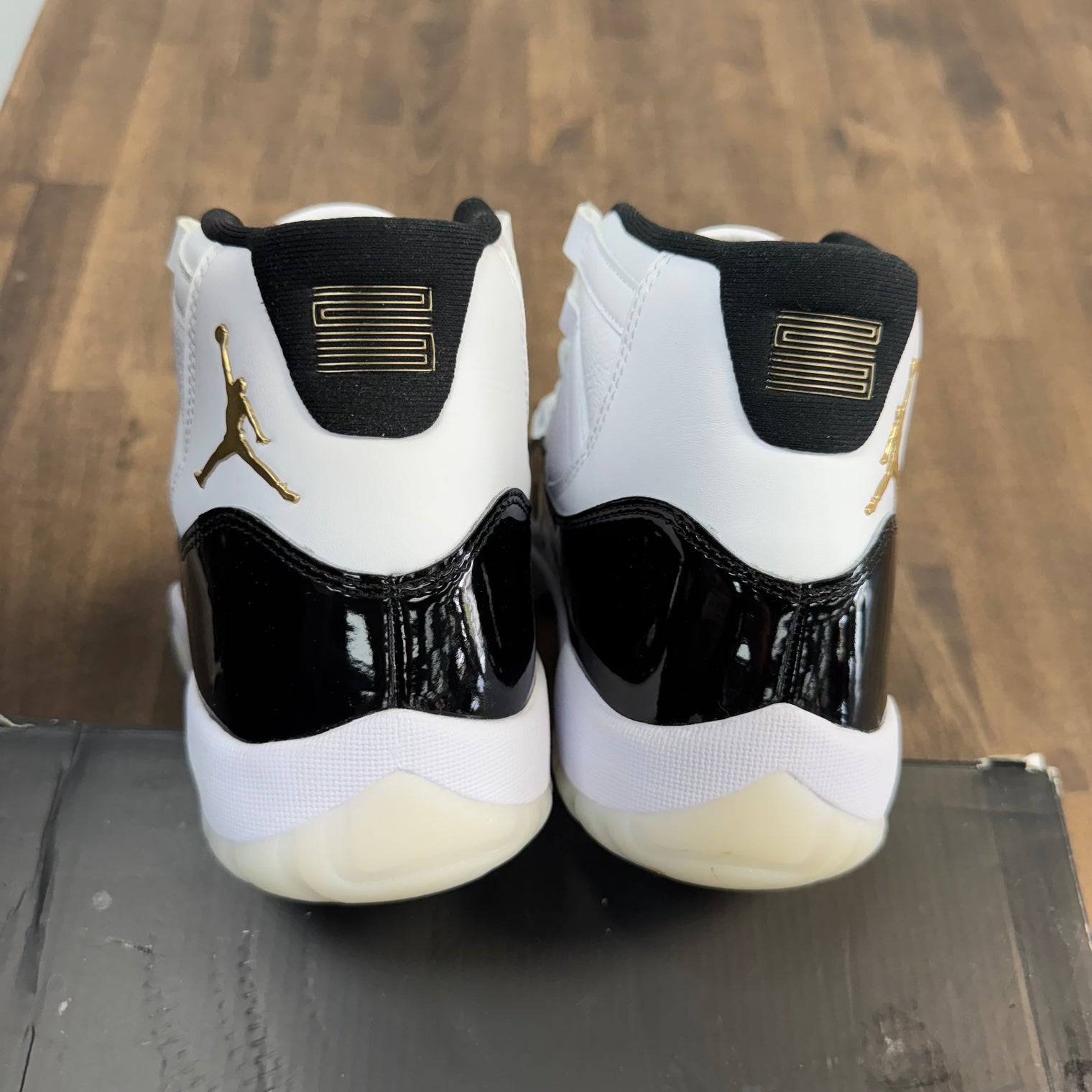 DMP Gratitude Jordan 11 (USED)