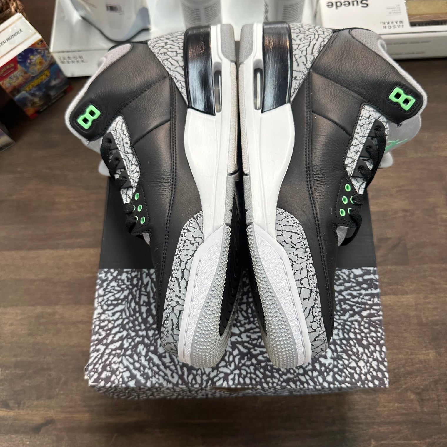 Green Glow Jordan 3 (USED)
