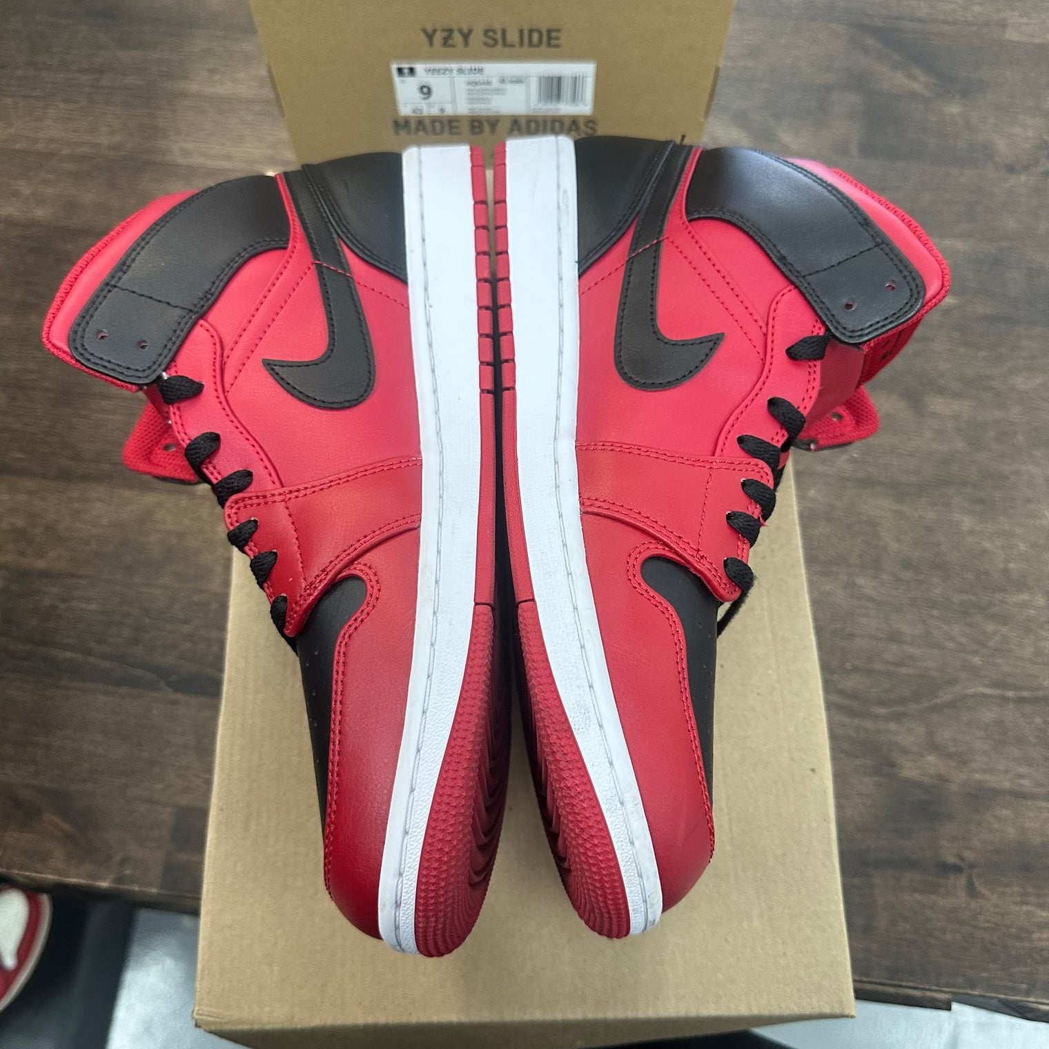Reverse Bred Jordan 1 Mid (USED,No Box)