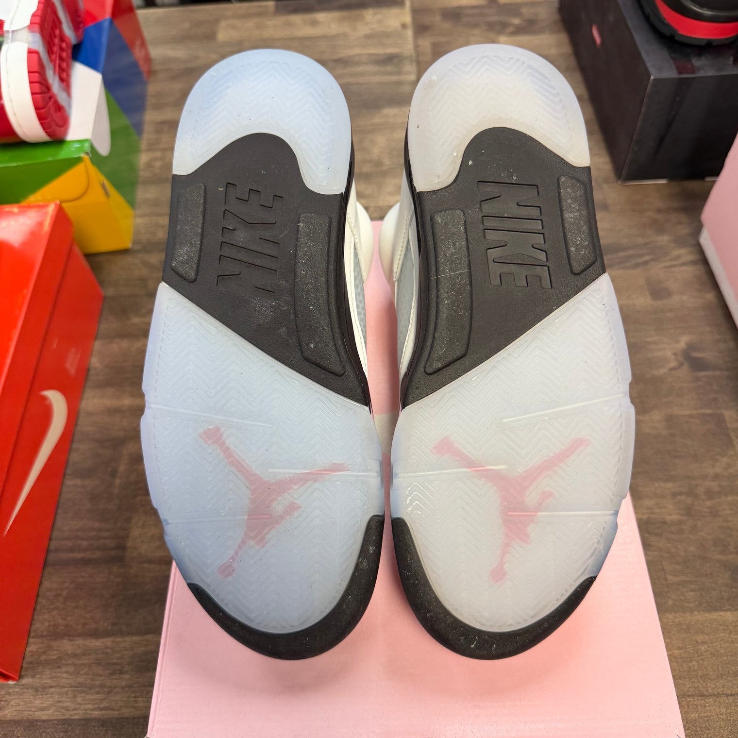 Medium Soft Pink Jordan 5 Retro (USED)