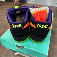Night of Mischief Halloween Nike SB Dunk Low (2019)