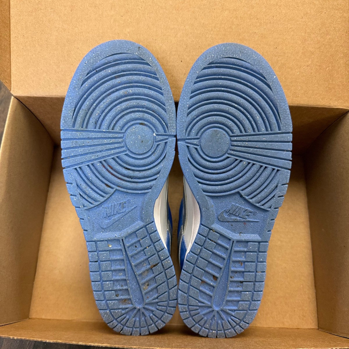 Nike Dunk Low Royal Pulse (Women's) Size 8.5W (Pre-Owned) - Image 6