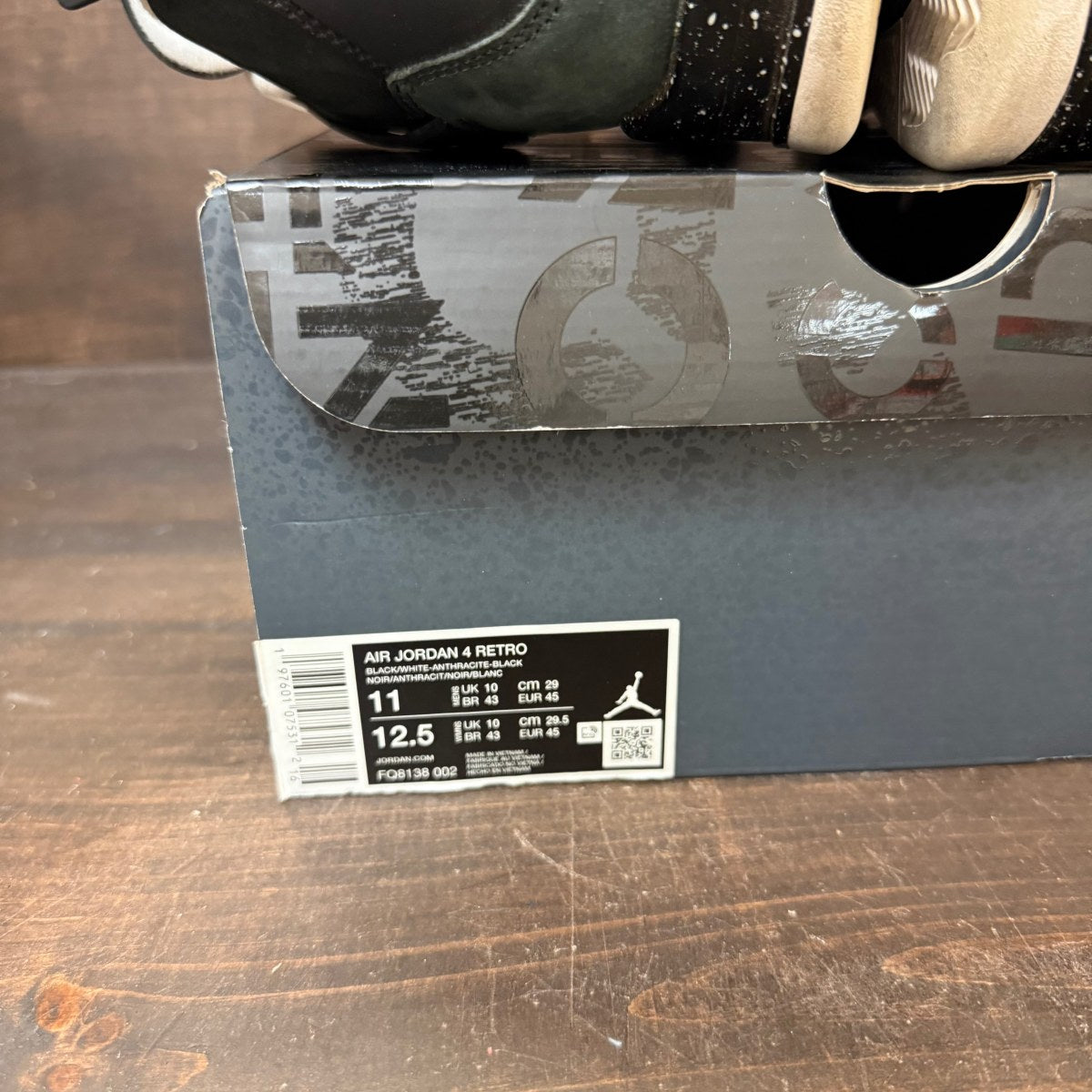 Jordan 4 Retro Fear (2024) - Image 7