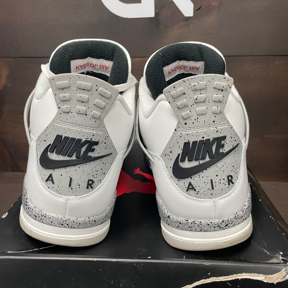 Jordan 4 Retro White Cement (2025) Size 14 (Pre-Owned) - side