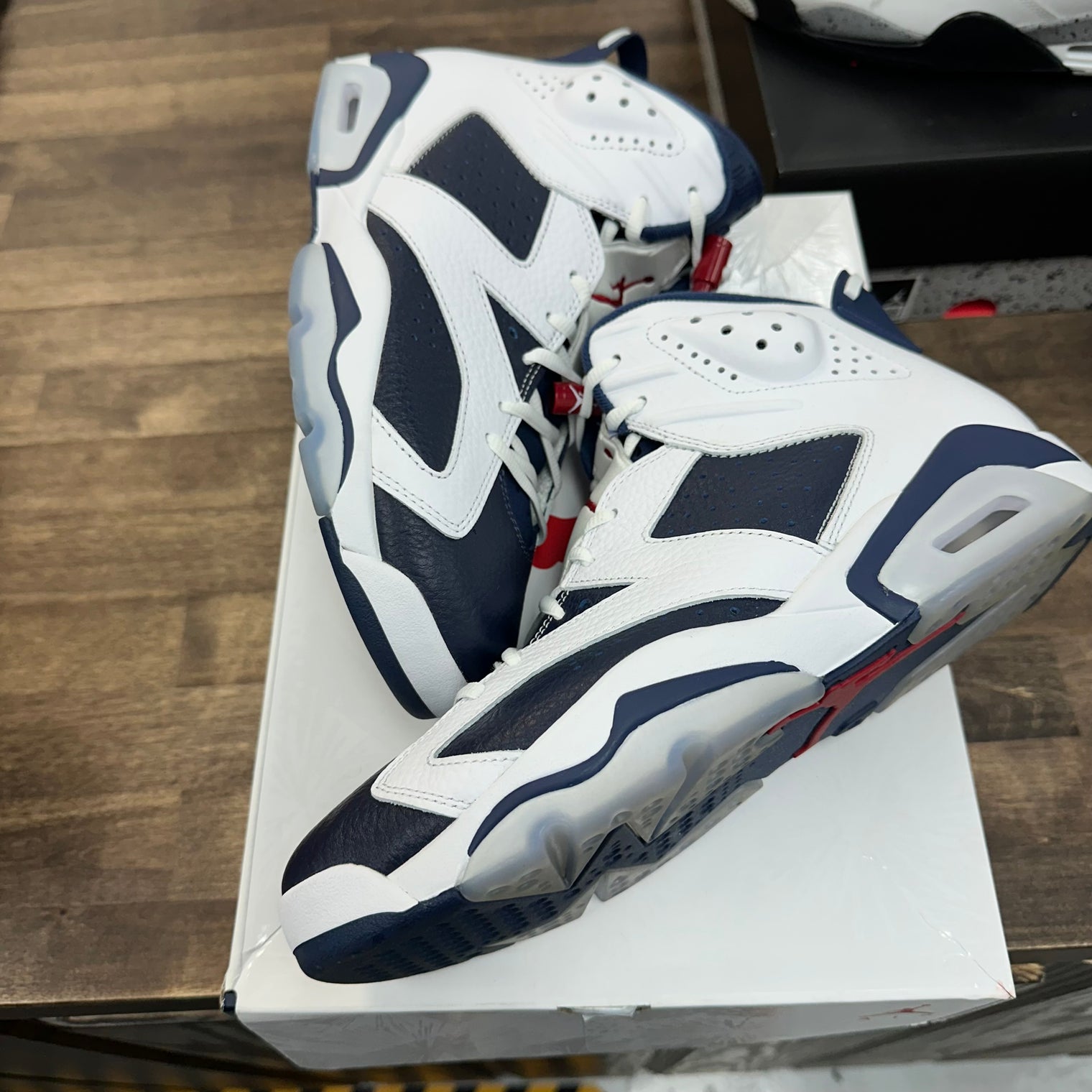 Olympic Jordan 6 Retro (USED)