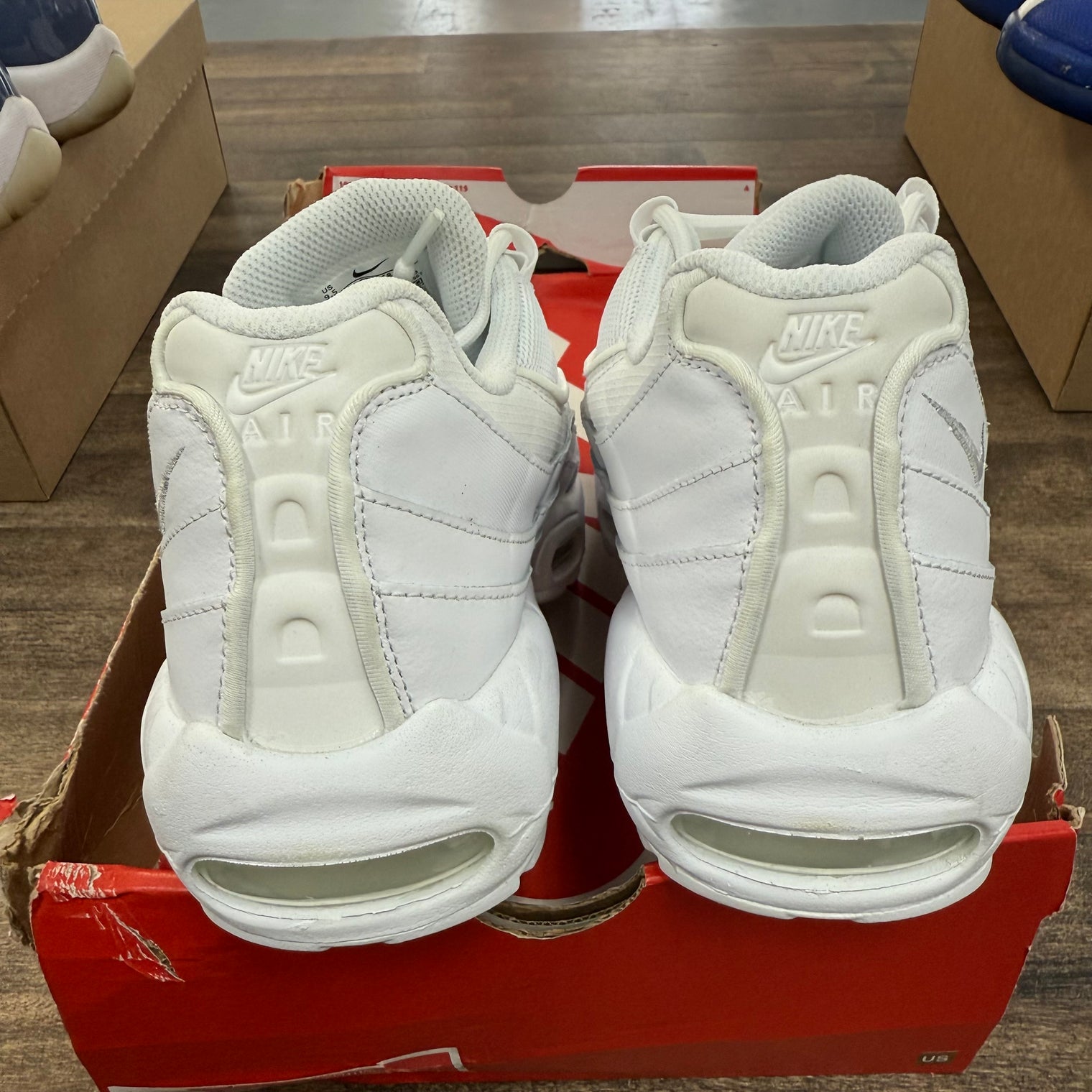 White Grey Fog Air Max 95 Essential (Lightly Worn,No Box)