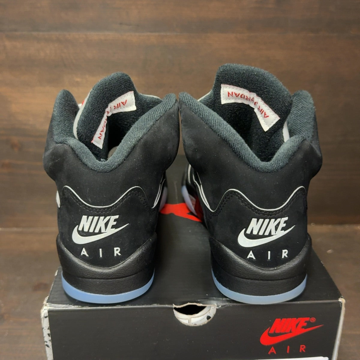 Jordan 5 Retro OG Black Metallic Reimagined (GS) Size 3.5Y (Pre-Owned) - aux
