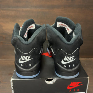 Jordan 5 Retro OG Black Metallic Reimagined (GS) Size 3.5Y (Pre-Owned) - aux