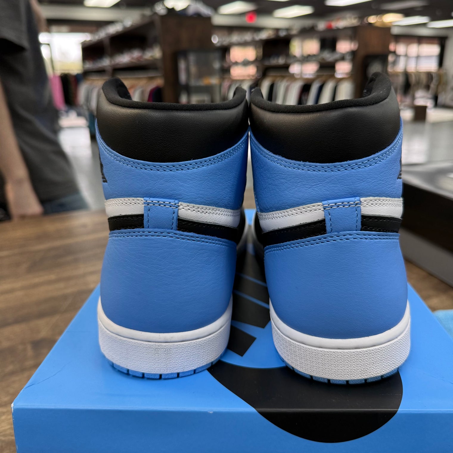 UNC Toe Jordan 1 High (USED)