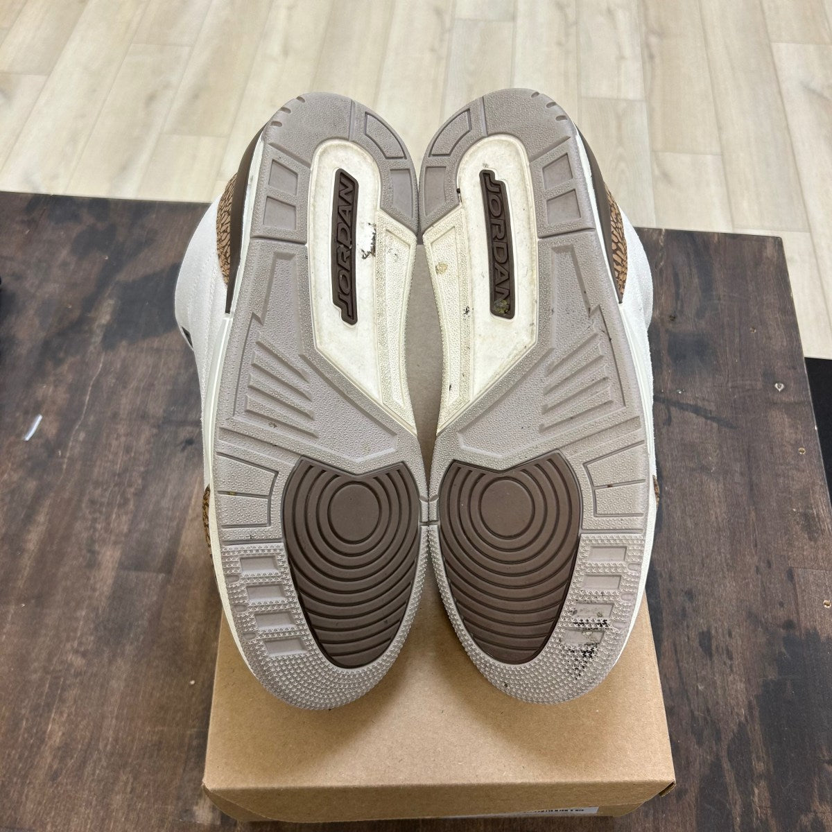 Jordan 3 Retro Palomino Size 10.5 (Pre-Owned) - Image 5