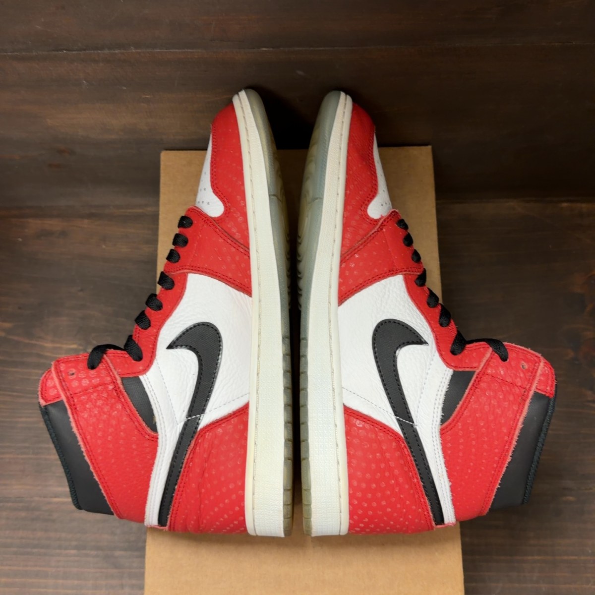 Jordan 1 Retro High Spider-Man Origin Story Size 11.5 (Pre-Owned) - Image 5