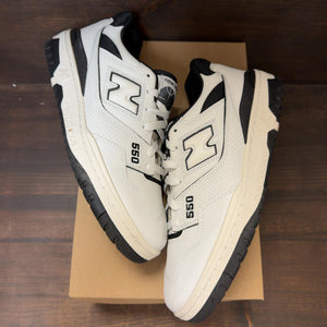 New Balance 550 White Black Size 10.5 (Pre-Owned) - Image 2