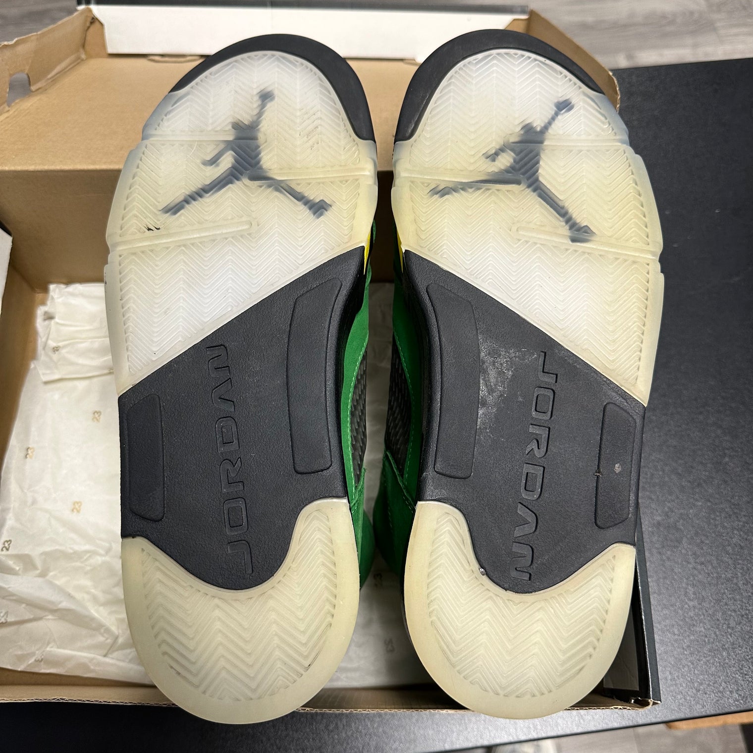 Oregon Jordan 5 Retro (USED, No Box)