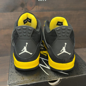 Jordan 4 Retro Thunder (2023) - Image 5