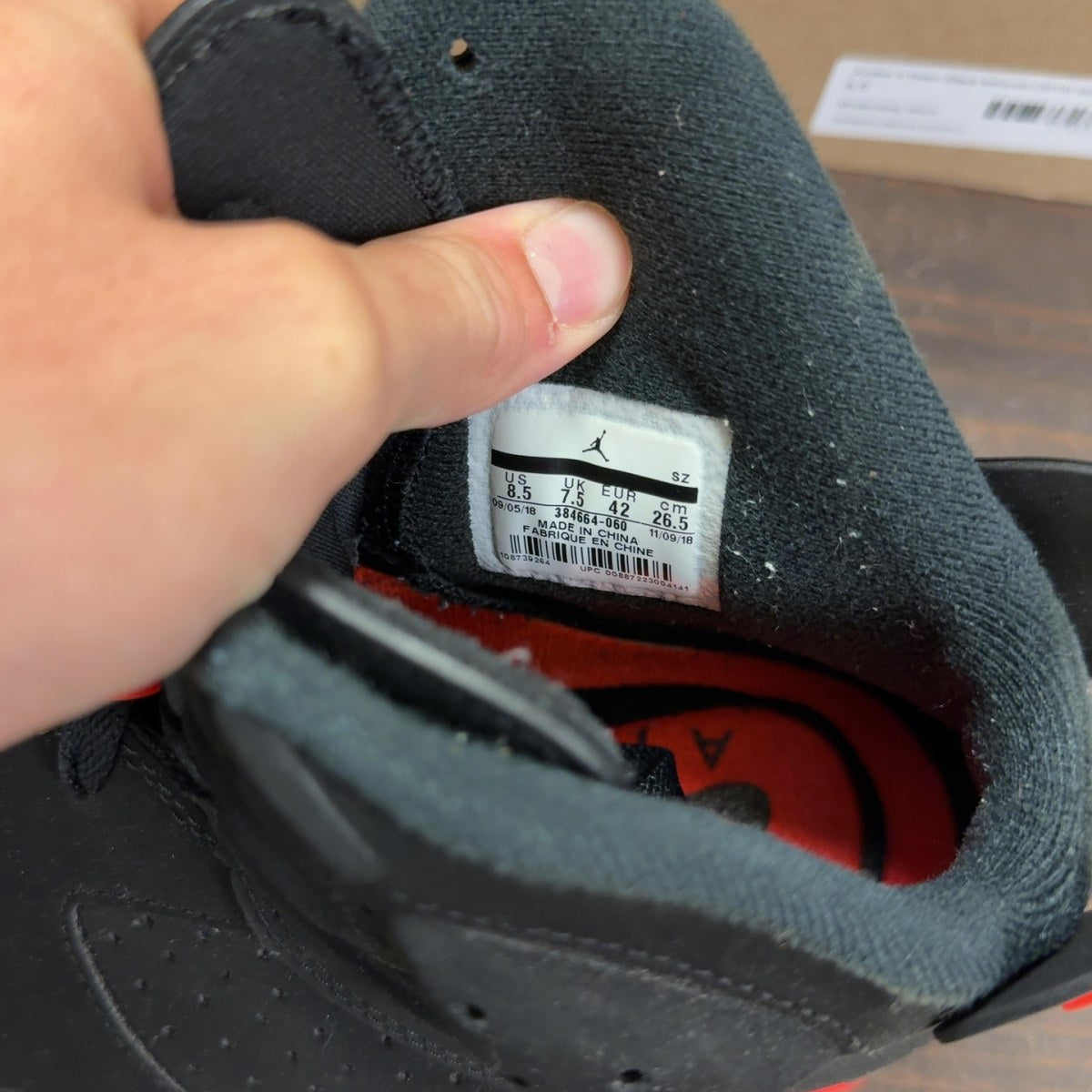 Jordan 6 Retro Black Infrared (2019) Size 8.5 (Pre-Owned) - Image 7