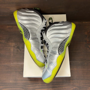 Nike Air Foamposite One Silver Volt Camo Size 13 (Pre-Owned)