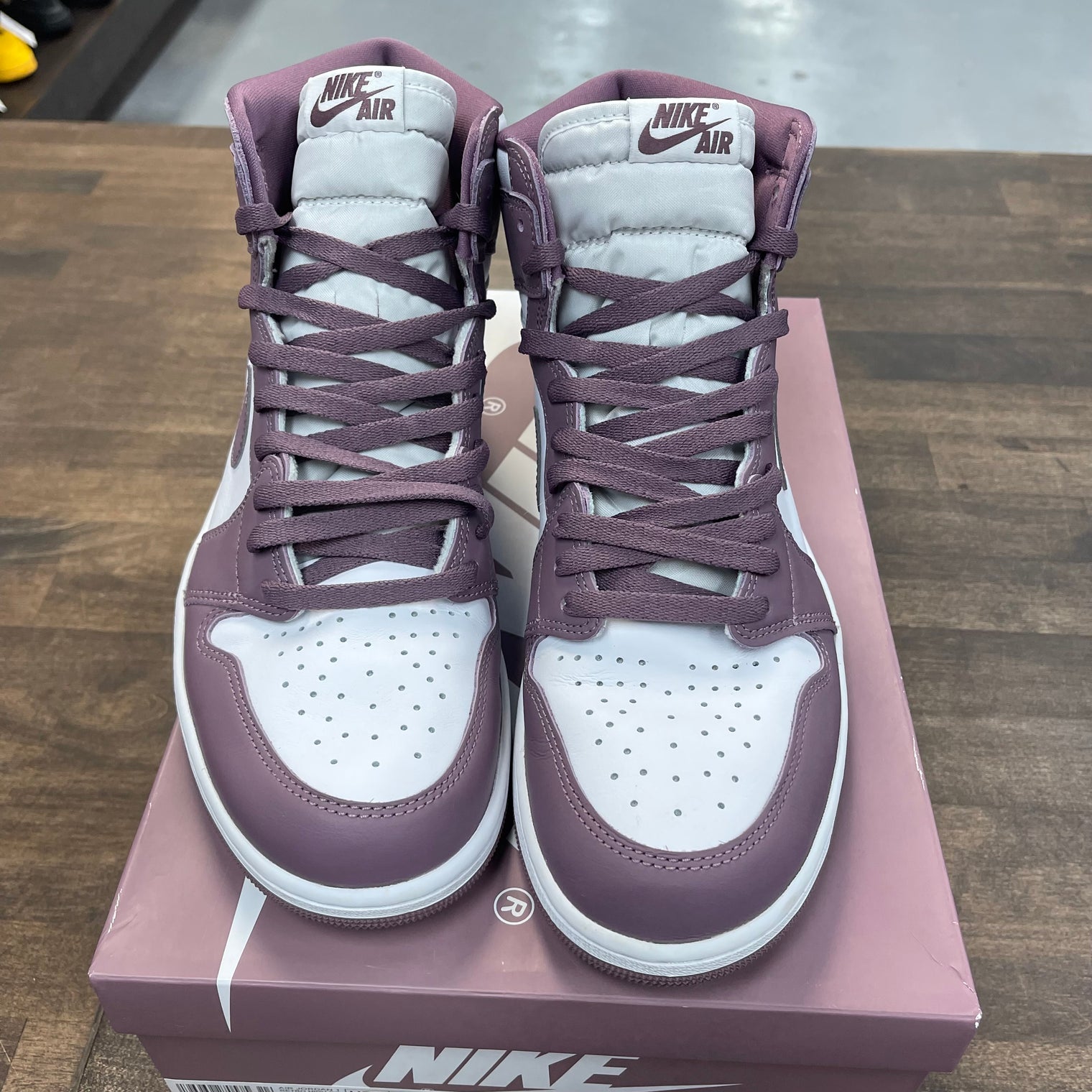 Mauve Jordan 1 High (USED)