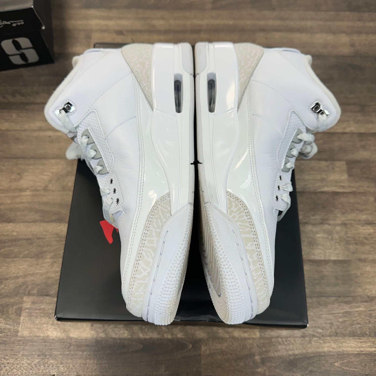 Pure Money Jordan 3 (2025) (USED)